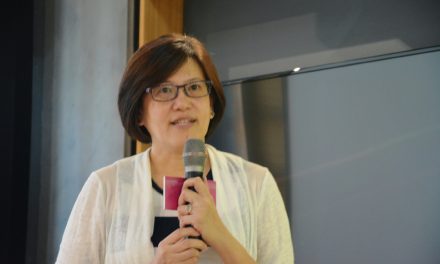 當網路碰上性別－早熟，卻又延後獨立自主年齡的兒少