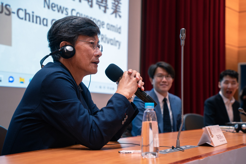 孫石熙回應現場提問，妙語如珠引得全場大笑。（王崴漢攝影）