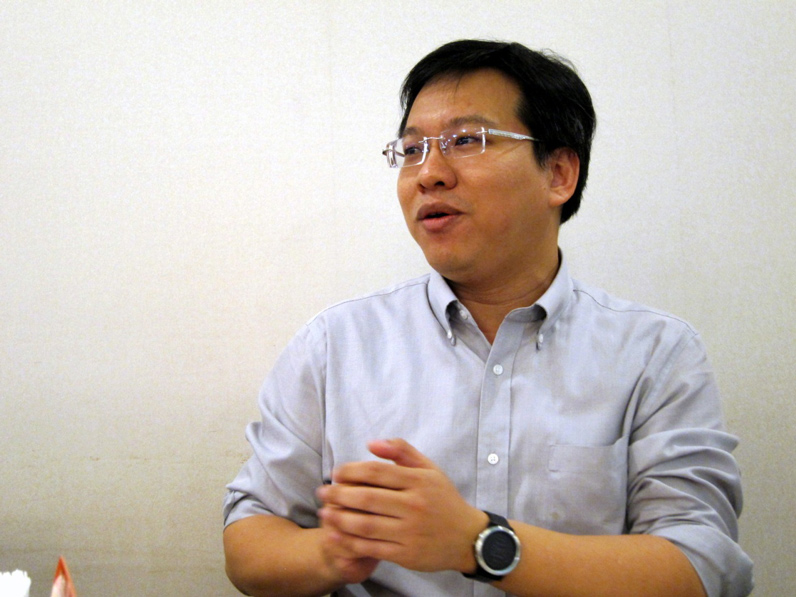 周宇修表示，讓線上平台扮演資訊篩選者的角色，對審議式民主是有風險的。（特約記者陳洧農攝影）