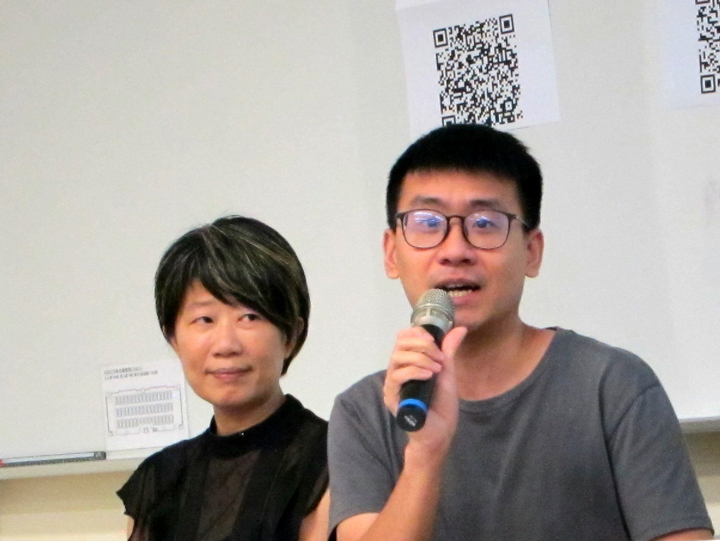 柯皓翔表示設計部門對於AI標示持不同意見。（特約記者陳洧農攝）