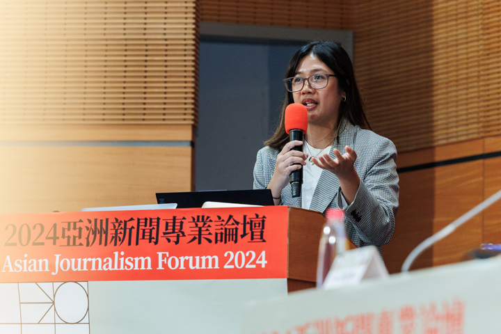 黎恩.布安提出數則錯假訊息,說明菲國人民支持小馬可仕,被掩蓋真相的訊息不斷傳遞,導致「小馬可仕當選,便能回歸黃金時代」的神話深植於菲律賓人民心中。(特約攝影鄭宇辰攝) 黎恩.布安提出數則錯假訊息,說明菲國人民支持小馬可仕,被掩蓋真相的訊息不斷傳遞,導致「小馬可仕當選,便能回歸黃金時代」的神話深植於菲律賓人民心中。(特約攝影鄭宇辰攝)