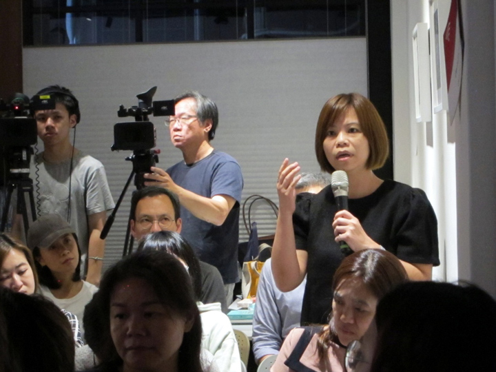 除了許多新聞同業,本次講座也吸引教育工作者前來關注。(特約記者陳洧農攝) 除了許多新聞同業,本次講座也吸引教育工作者前來關注。(特約記者陳洧農攝)
