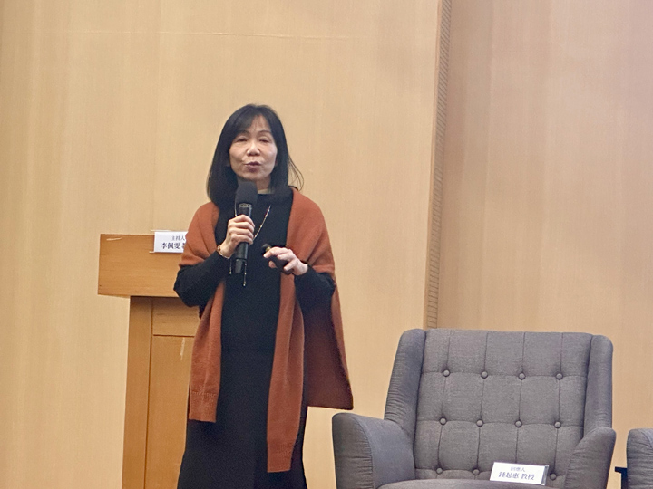 柯舜智認為，早期未管制頻道數量，又缺乏退場機制，是造成新聞台亂象的原因之一。（特約記者宋思彤攝）