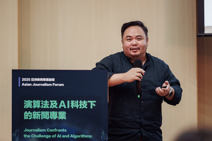 傑馬克．托德西拉分享菲律賓使用ChatGPT的現況。（鄭宇辰攝）