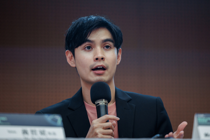 翁潘．阿馬林特瓦談泰國新聞業的危機與突圍。（鄭宇辰攝）