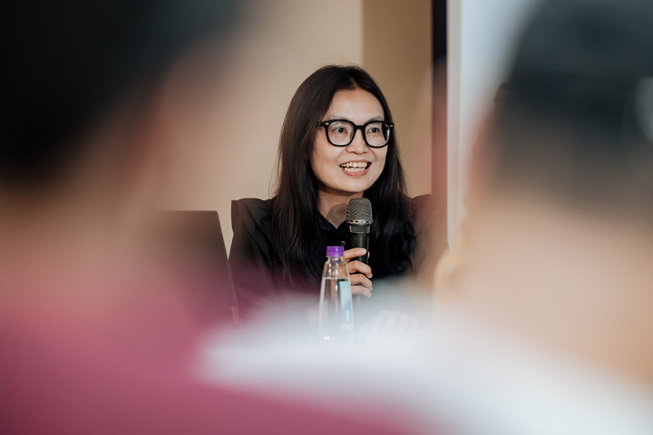 李明潓對聲音剪輯提出看法，重點是不要為了炫技而讓聽眾聽不懂。（特約攝影記者鄭宇辰攝）