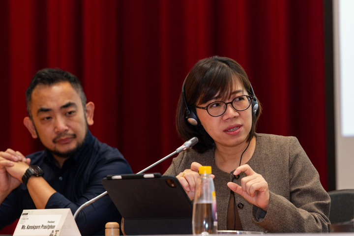 卡諾蓬．普拉西蓬指出，泰國公共電視採取「政策查核」方式，聚焦政策內容及執行情形，不對政治立場作主觀的價值判斷。（蔡昕翰攝）