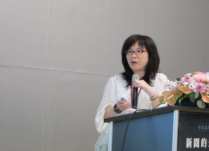 林妏純：「標題與查證雖是新聞的基本功，卻也是最容易失守的環節。」（特約記者陳洧農攝）