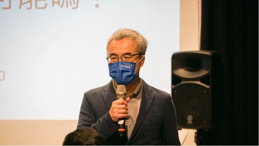 羅世宏認為，國家公共資金可以用來補助、補貼新聞業。（劉郁葶攝）
