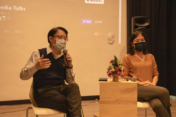 吳典蓉及蘇永耀 《風傳媒》總編輯吳典蓉及《自由時報》政治中心副主任蘇永耀擔任主講人。(郭宇璇攝)