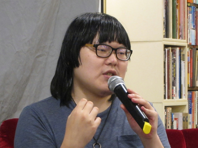 「都什麼時候了，還在搞媒體？」座談