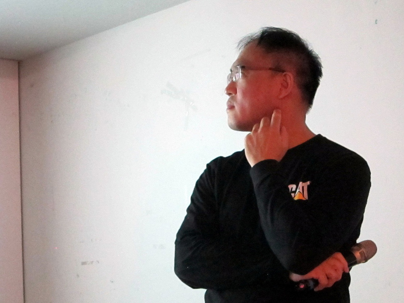 林奕甫表示，台灣的選舉文化讓他每次作報導都心理受創。（特約記者陳洧農攝）