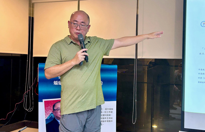 陳良榕經過了多年記者培訓，對於議題探究具高度敏銳度。（特約記者宋思彤攝）