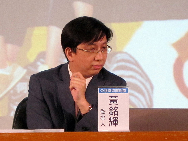 黃銘輝說：「大家也可以稱（延播）為保守，但我寧願稱為審慎。」（特約記者陳洧農攝）